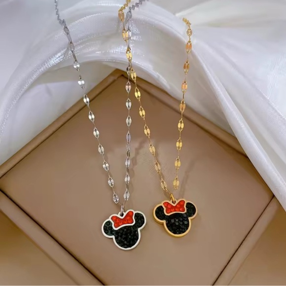 18K White Gold Minnie Mouse Theme Black & Red Crystal Adorned Necklace No Fade - Picture 5 of 5